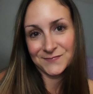 Meet your Posher, Candice